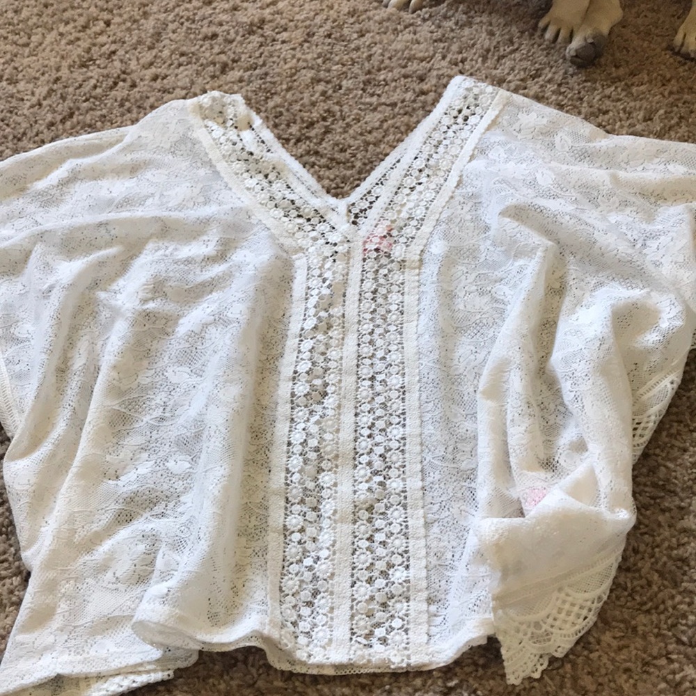 Flowy lace shirt lace shirt